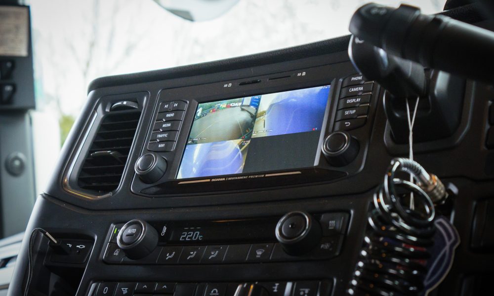 Multi-Camera display for connected cameras.